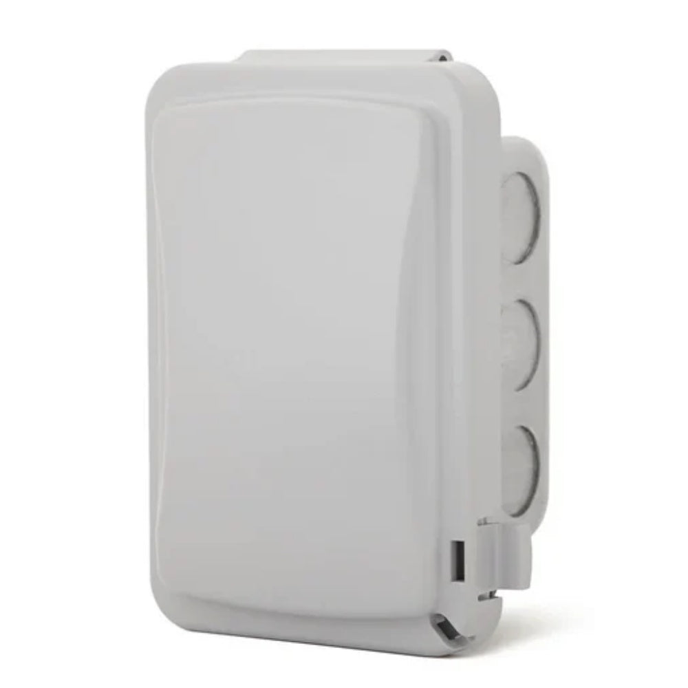 Infratech 120V Regulator Single Flush Mount with Weatherproof Cover