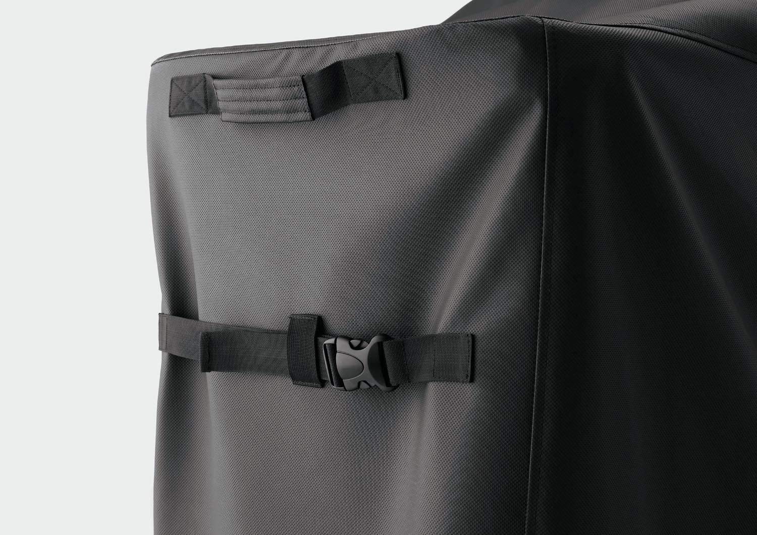 Vinyl grill cover detail: adjustable straps and side buckles