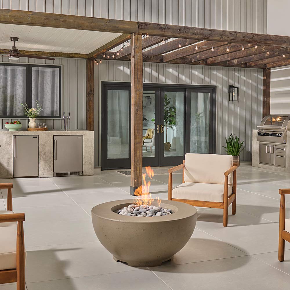 American Fyre Designs 36-Inch Round GFRC Chat Height Gas Fire Bowl