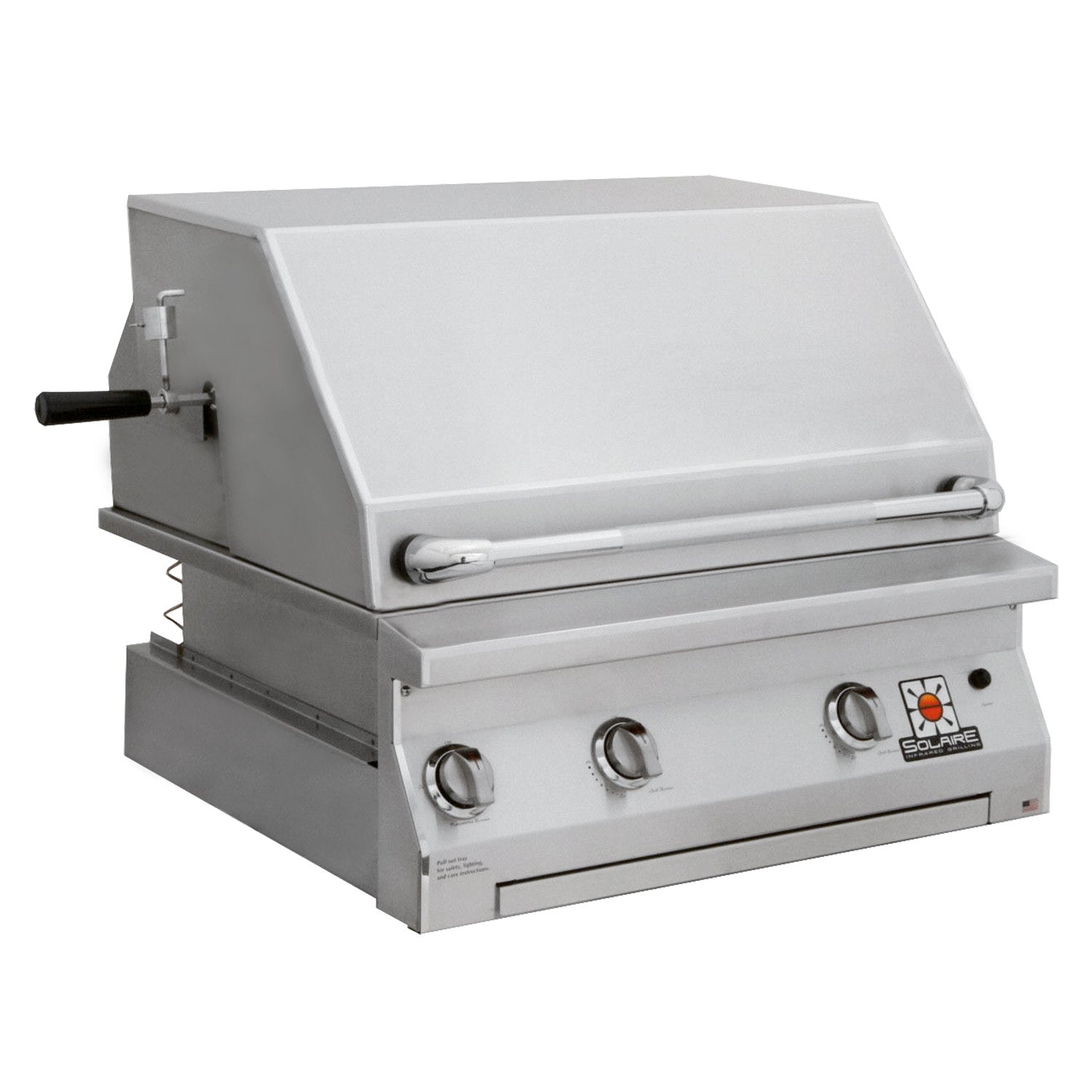 Stainless built-in gas grill with hinged lid and front control knobs