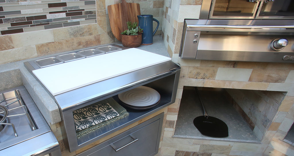 Alfresco Pizza Prep and Garnish Rail, 30-Inch