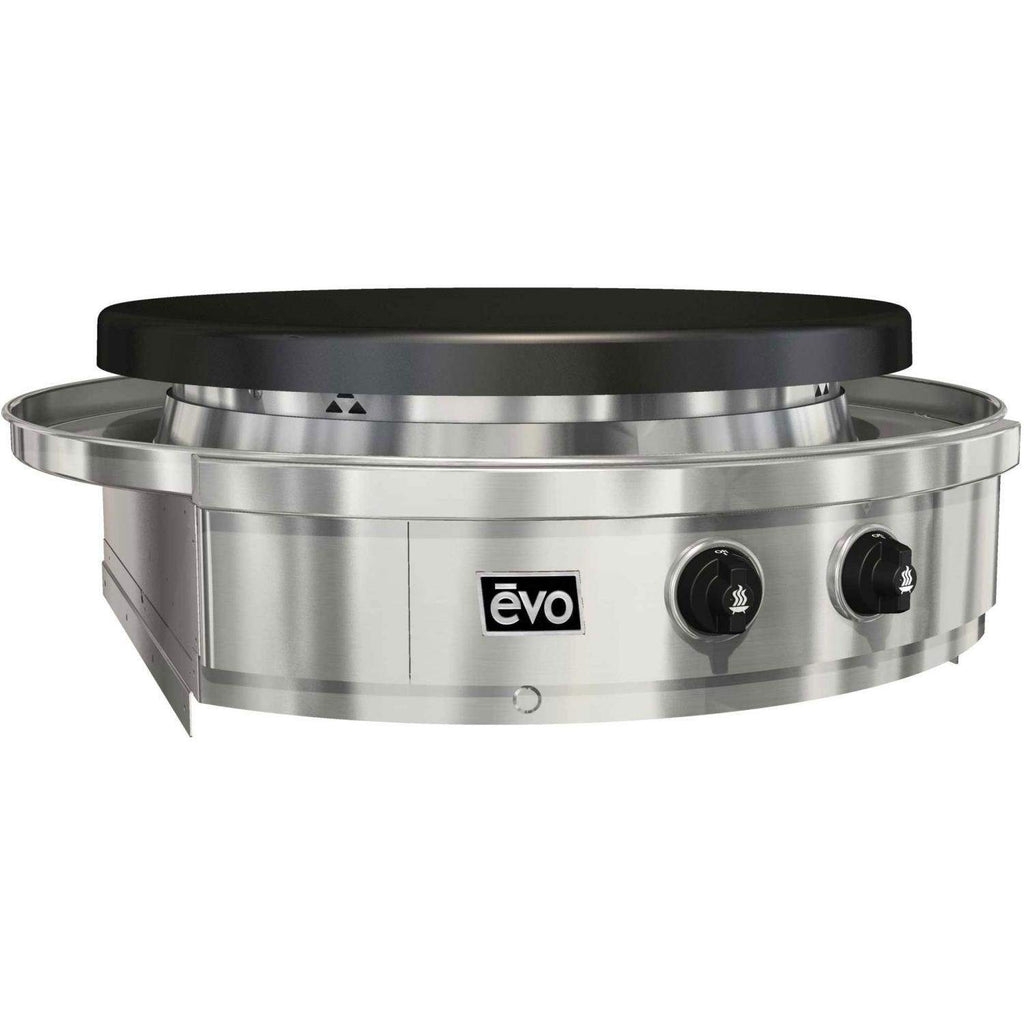 Built-in gas grill with stainless steel body and black lid, front control knobs