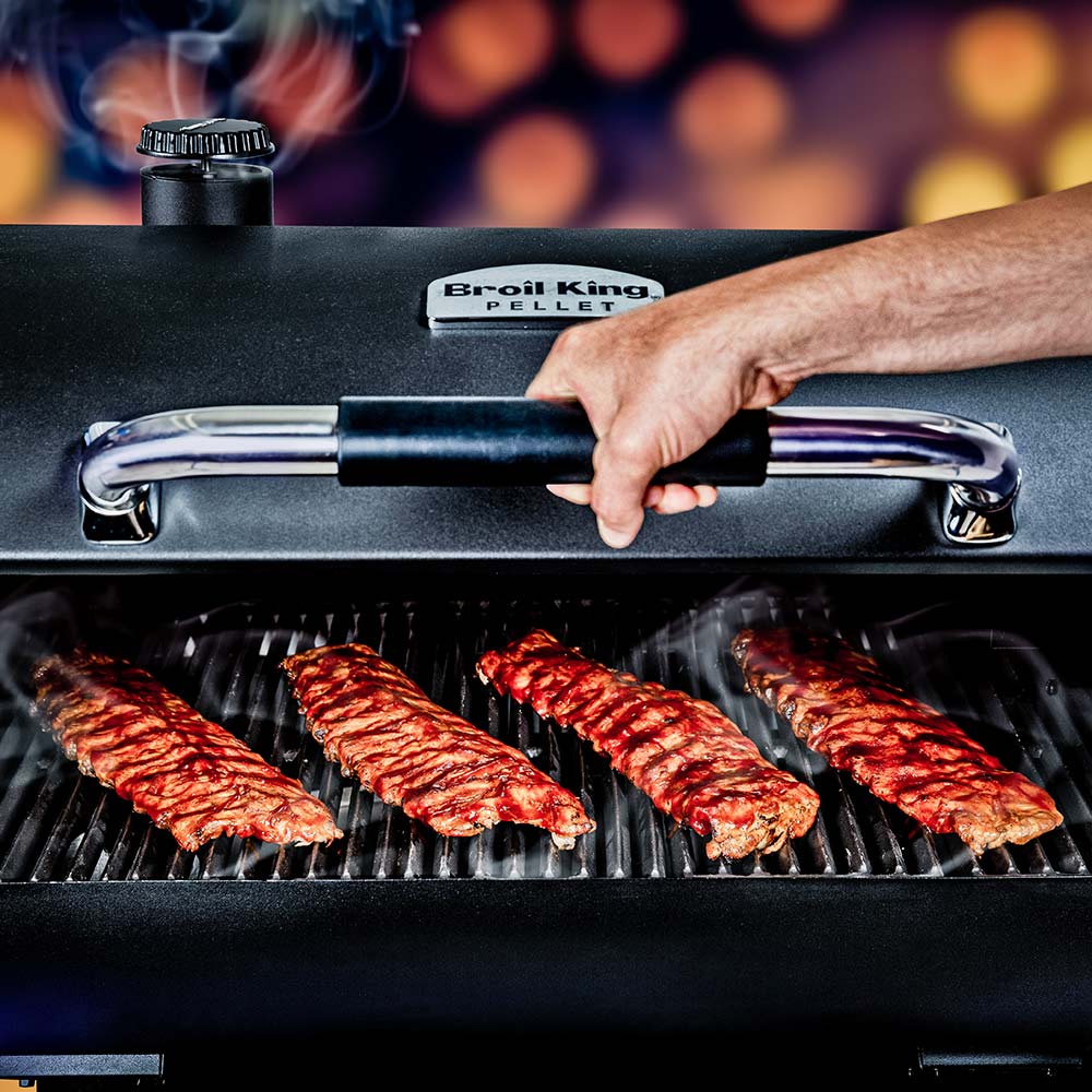 Broil King 496911 Regal Pellet 500 Pro Smoker, 58-Inches