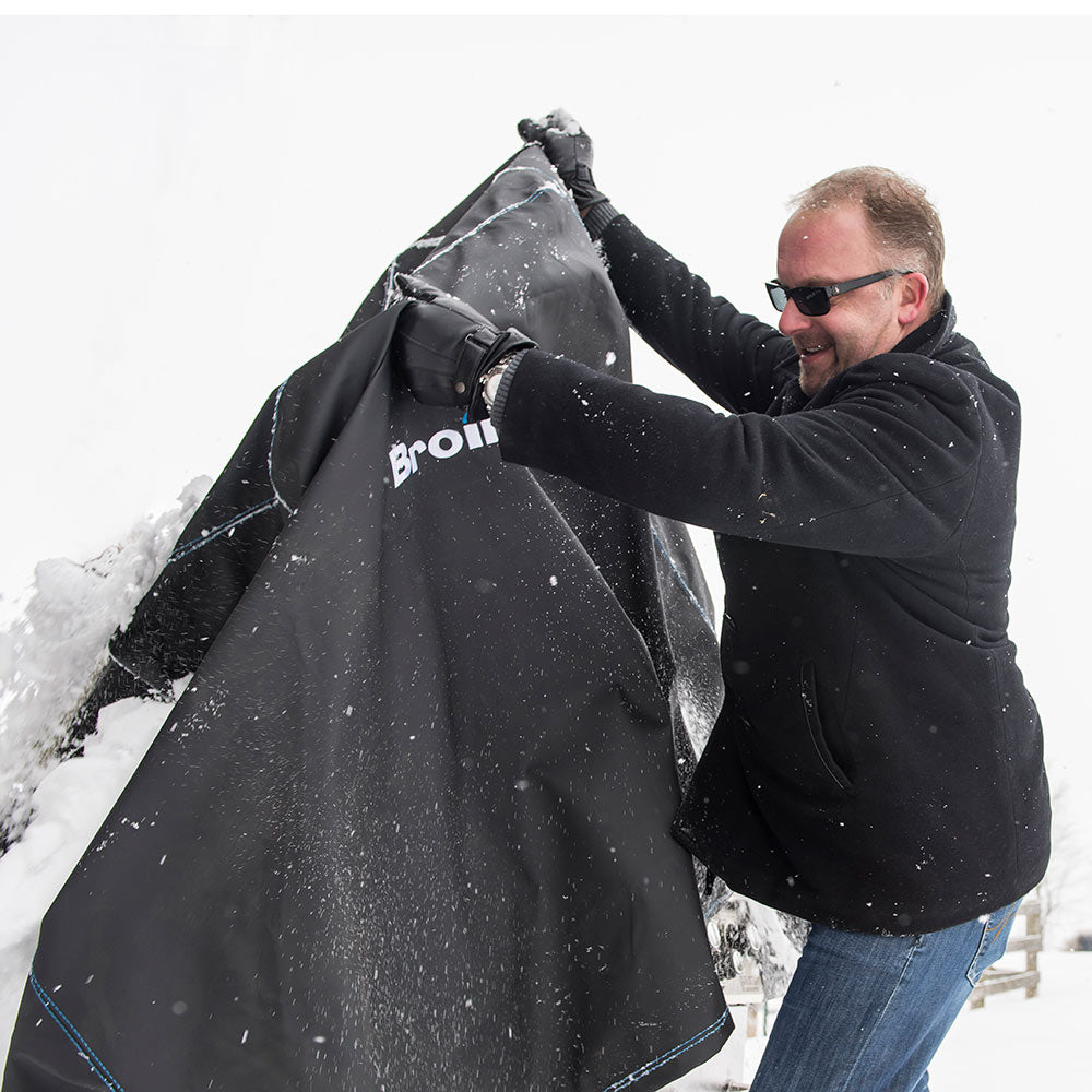 Broil King 68487 58-Inch Premium Polyester Grill Cover for Baron 400, Signet 70/90/320, Sovereign 20/70/90 Grills