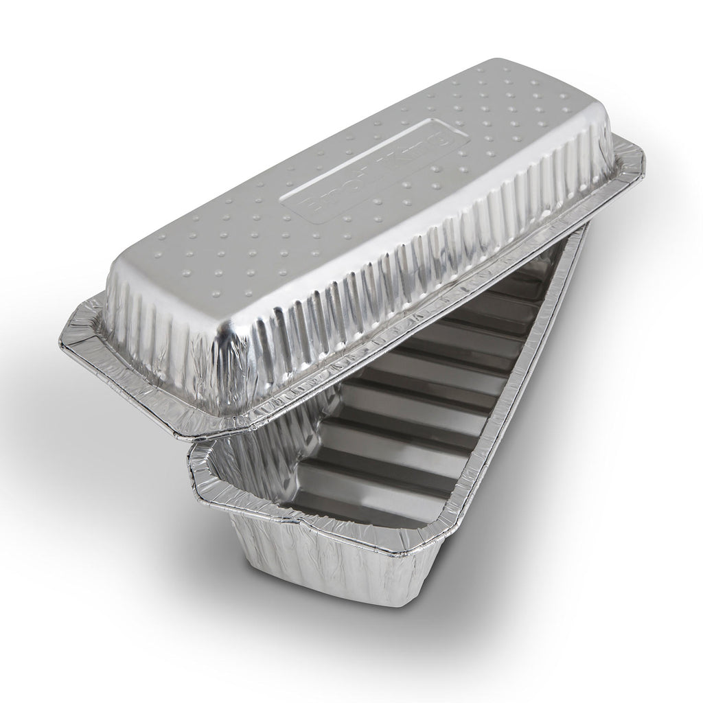 Aluminum foil ribbed roaster liner with perforated base and matching lid section