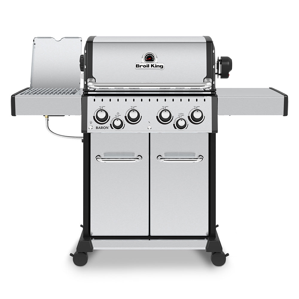 Stainless steel 4-burner gas grill with extended side shelf and front controls