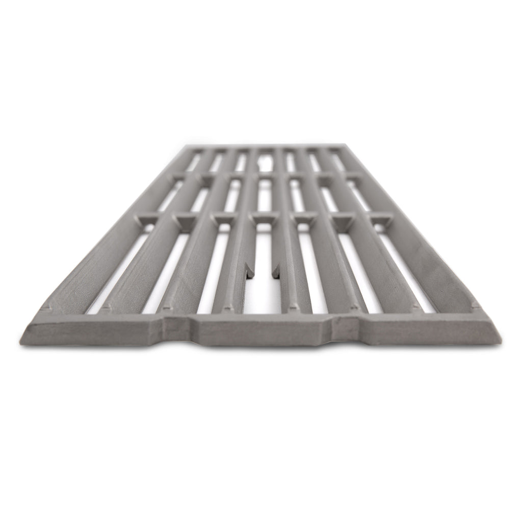 Stainless steel grill grate with parallel cooking slots