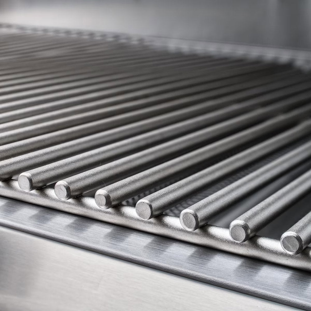 Stainless steel grill grates with parallel cooking bars