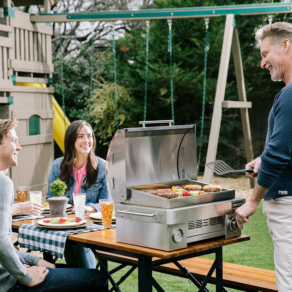 Coyote Stainless Steel Portable Grill, Propane (C1PORTLP)