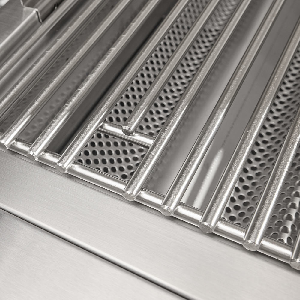 Stainless steel cooking grates with parallel ridges and perforated plate sections