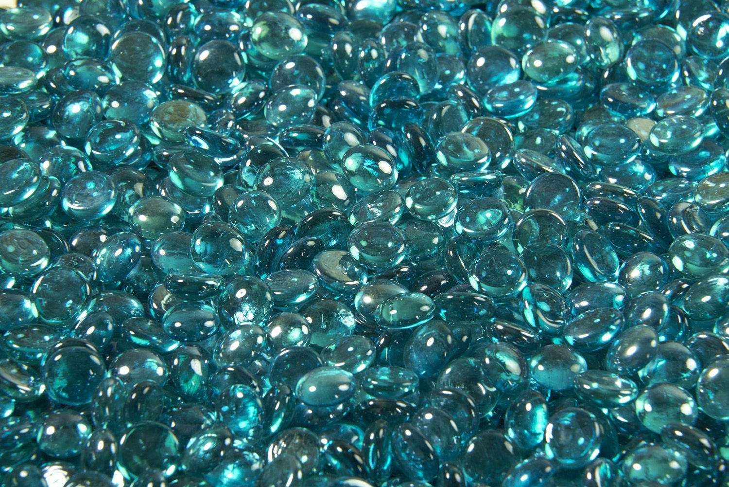 The Outdoor GreatRoom Company 5-Pound Fire Glass Gems, Aqua Marine Crystal
