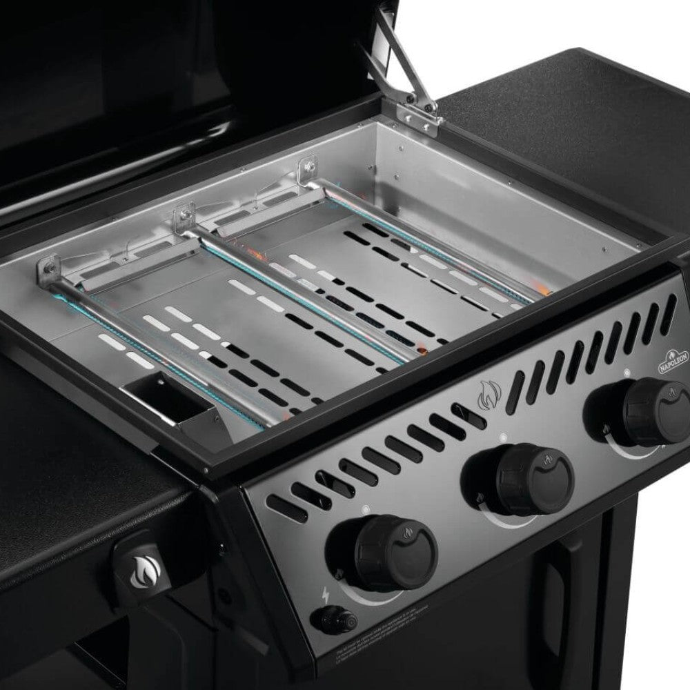 Open gas griddle with removable-style grease tray and covered burner grids