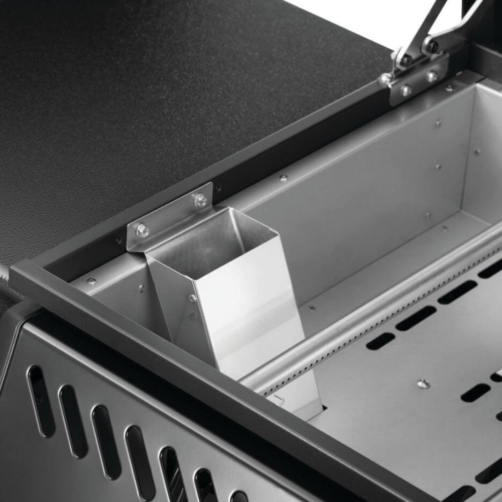 Open griddle base with inner grease tray and metal cooking components