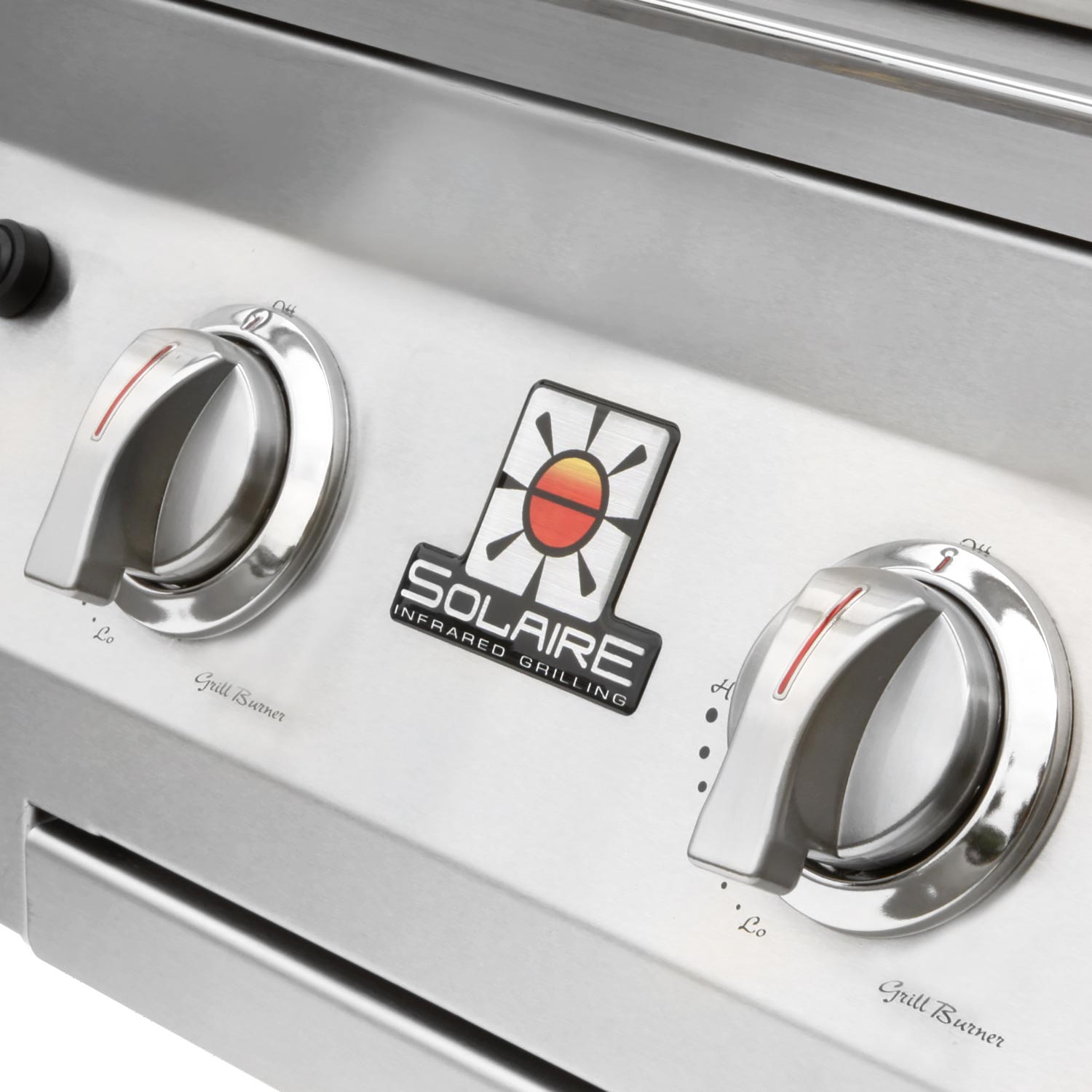 Stainless steel control panel with two knobs and Solaire logo