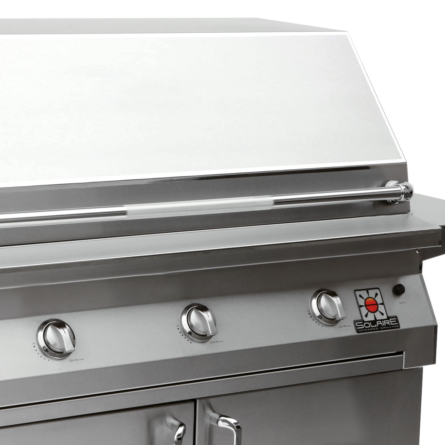 Stainless steel grill control panel with three knobs and Solaire logo