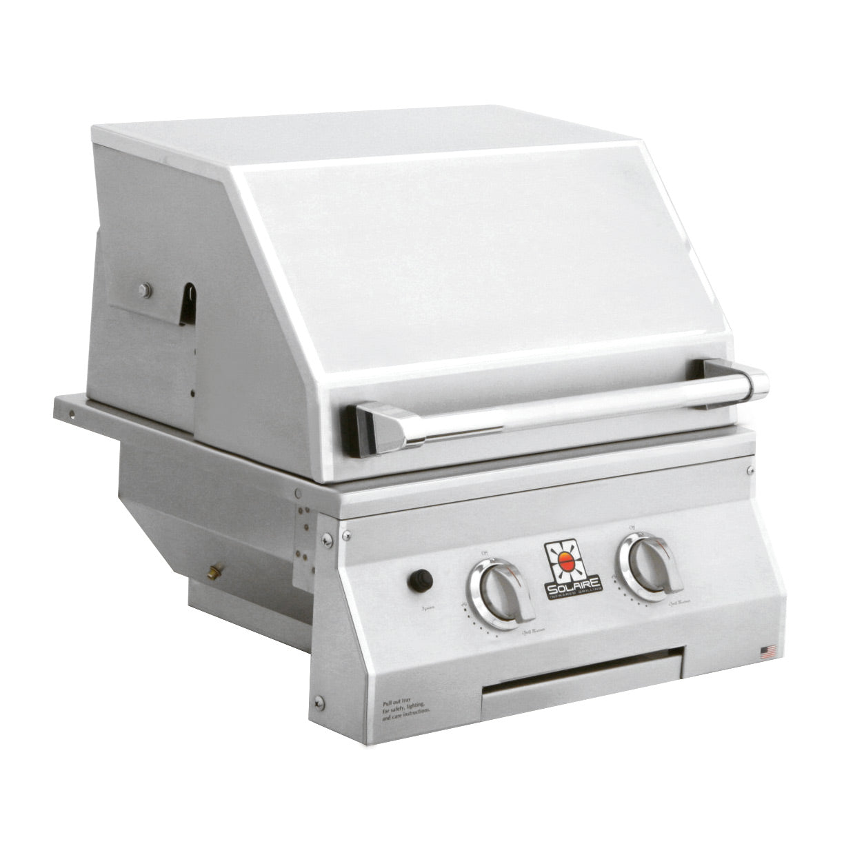 Built-in 21-inch grill with open control panel, stainless steel body, front knobs