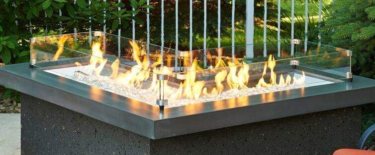 The Outdoor GreatRoom Company Glass Wind Guard - Thumbnail 2