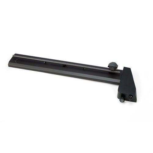 Black outdoor gas burner bar with control knob and igniter