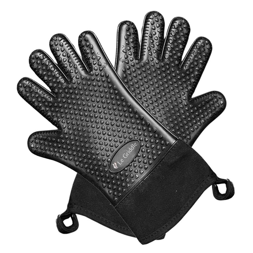 Heat-resistant silicone oven gloves, black with textured grip dots and wrist loop.