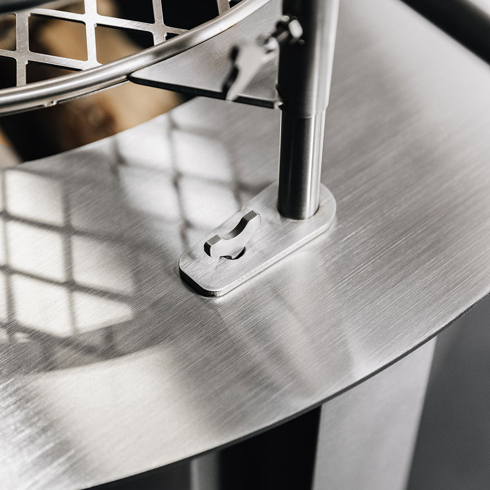 Stainless grate support foot with snap-lock bracket
