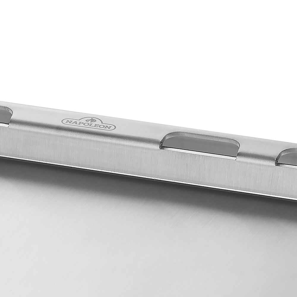 Stainless steel griddle insert end section with molded cutout handle slots