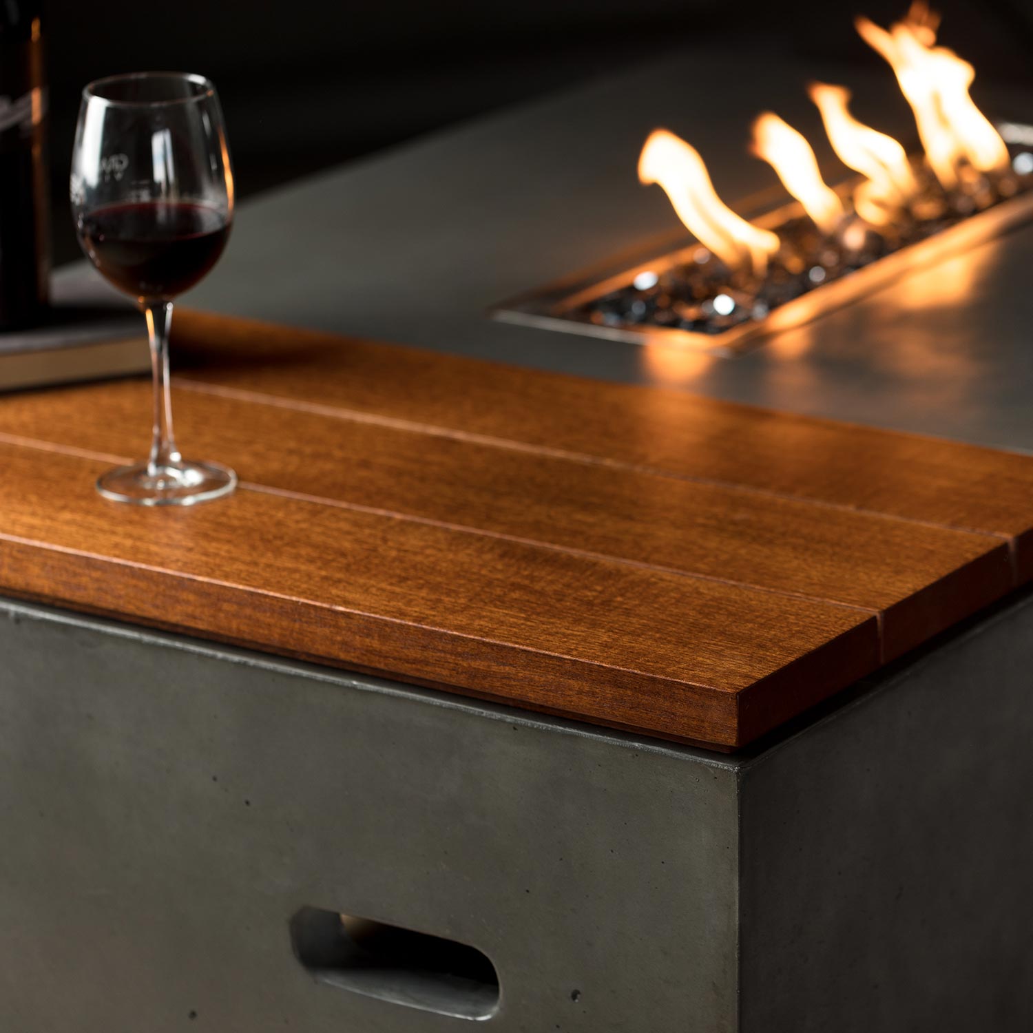 Slick Rock KOF48 Oasis Series 47-Inch Rectangle Fire Table