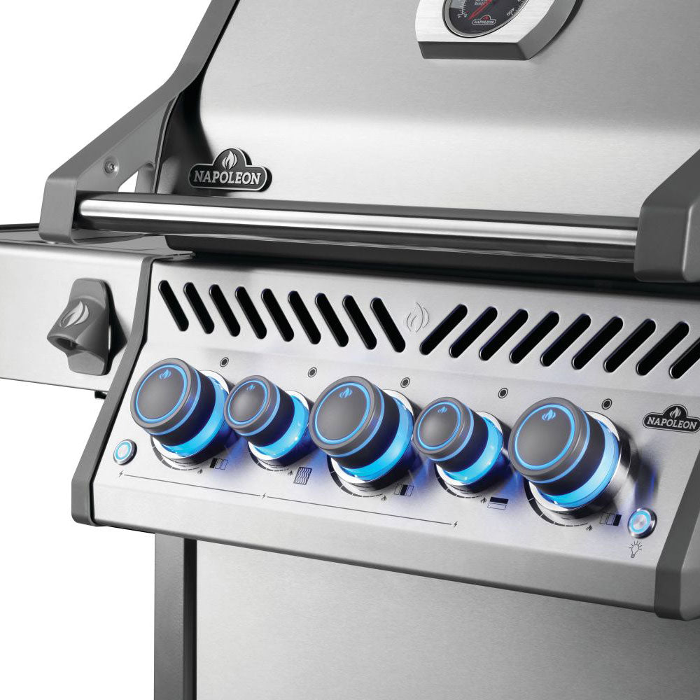 Napoleon Rogue PRO-S 425 grill control panel with blue knobs and burner grate vents