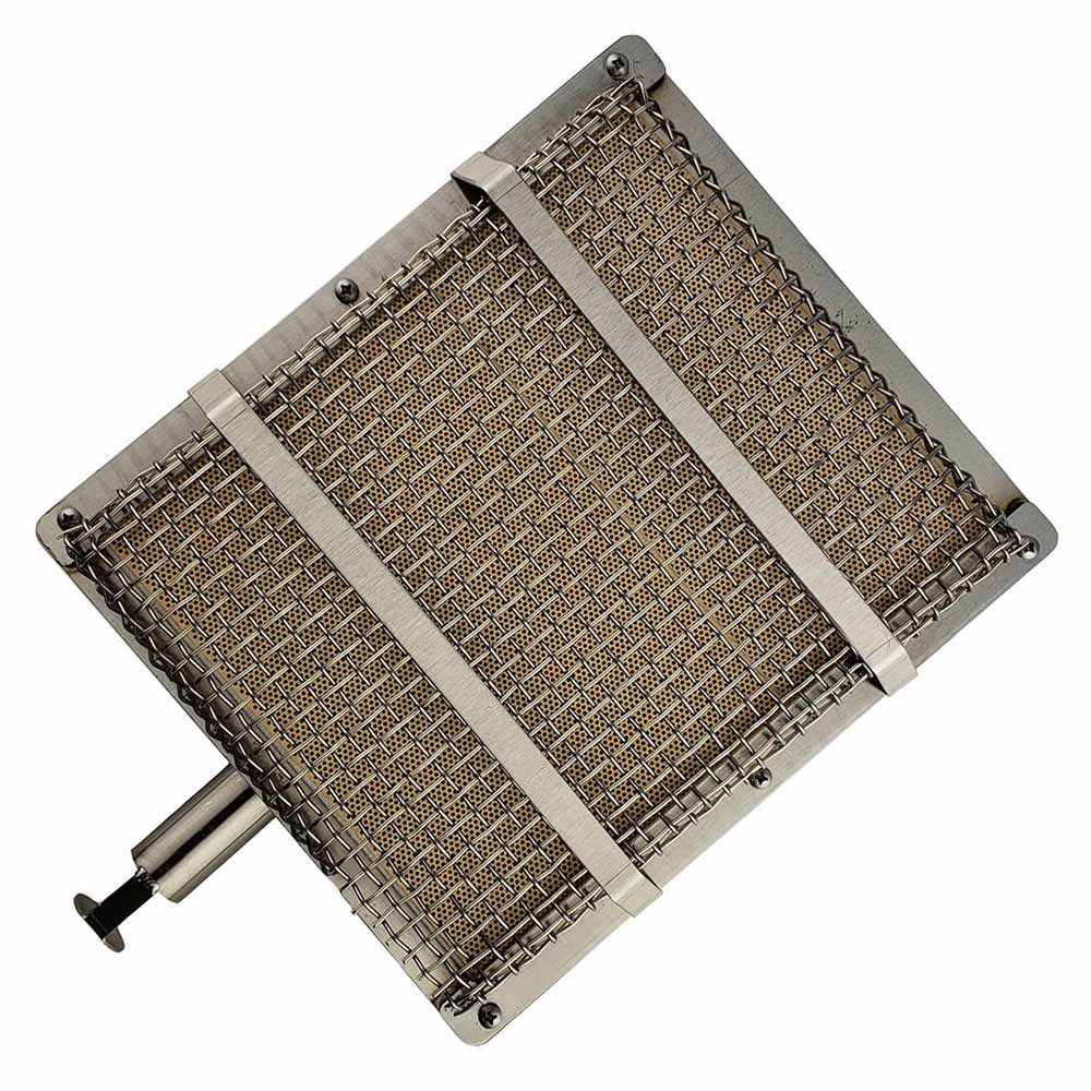 Infrared burner screen with metal mesh panel and side mounting tabs