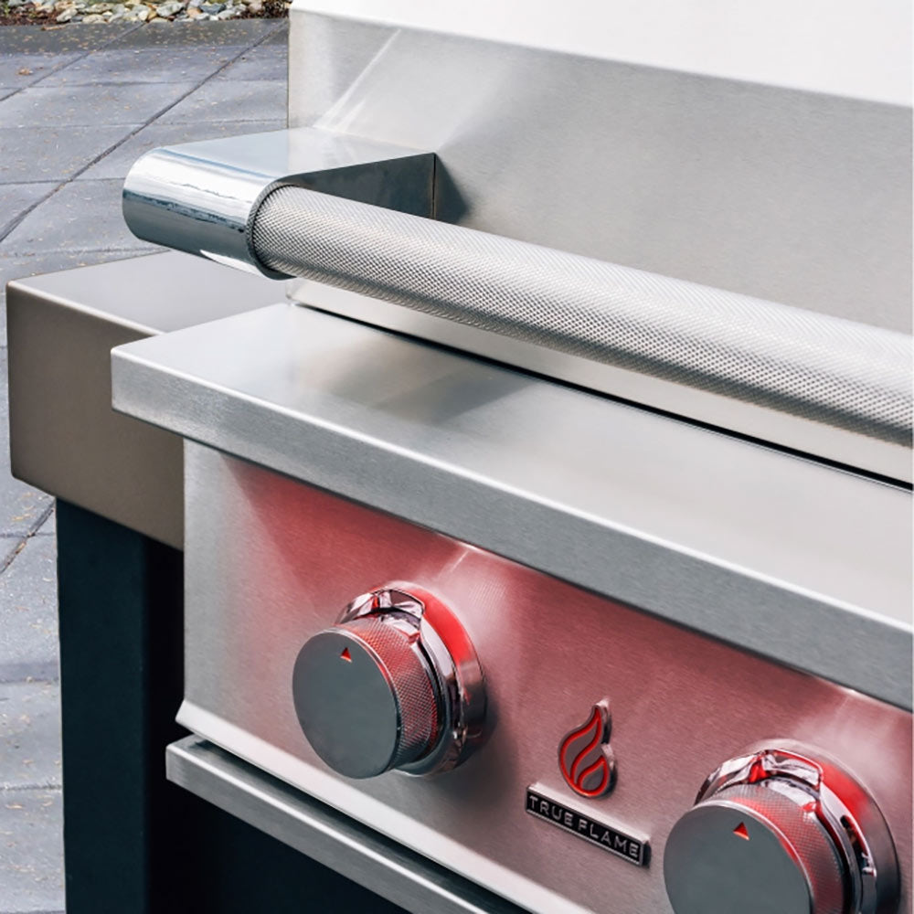 Stainless built-in gas grill front control knobs and attached control bar