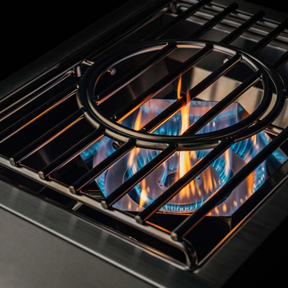 Power burner with blue flames and black cast grates