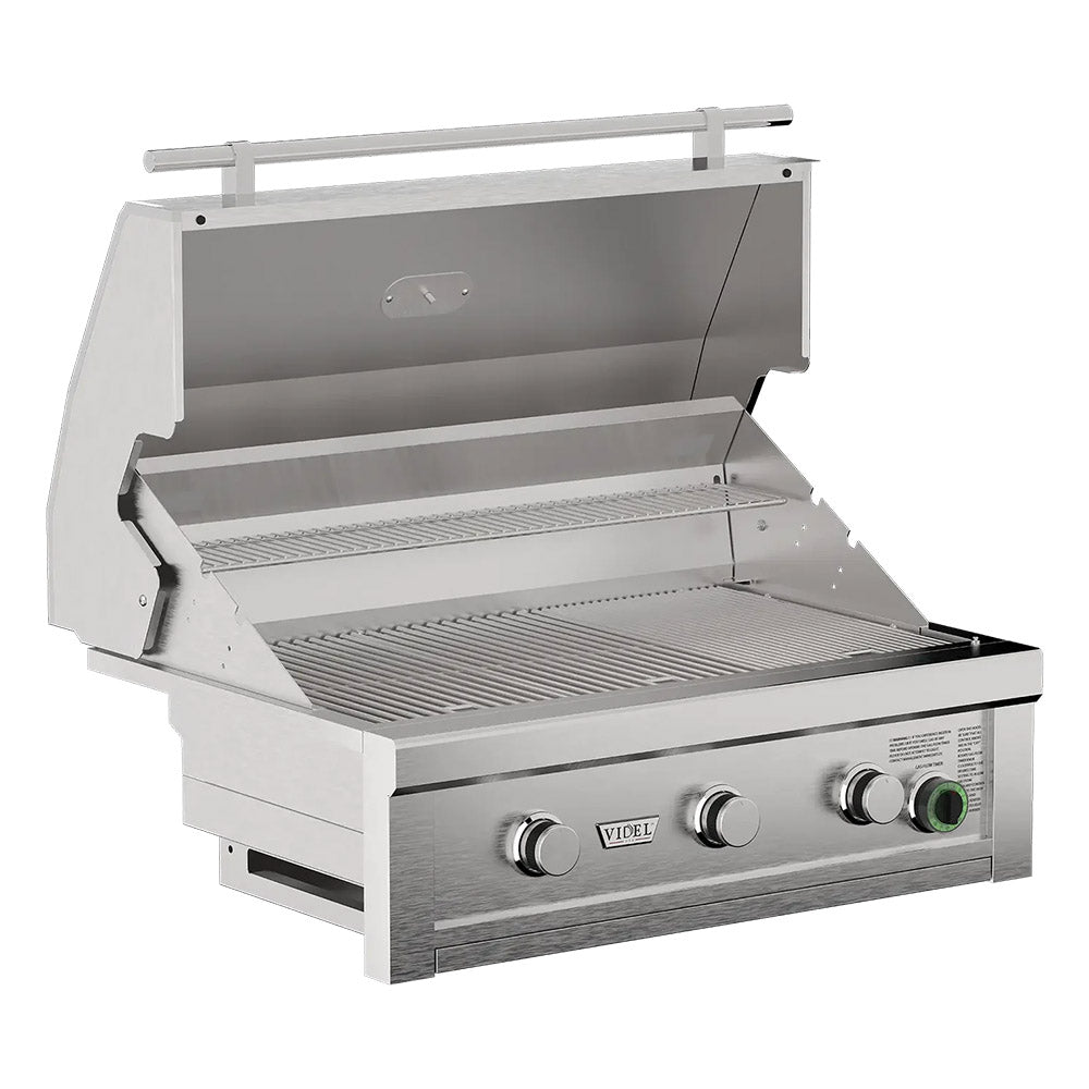 Built-in 36-inch 3-burner gas grill with stainless lid and three control knobs