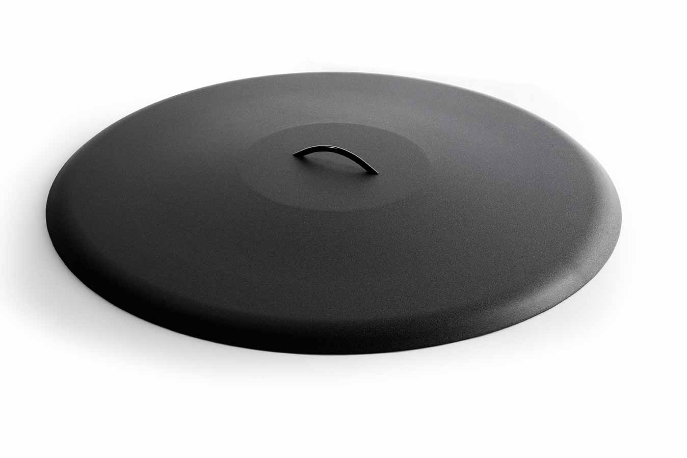 Round black aluminum fire pit cover with center lifting handle tab