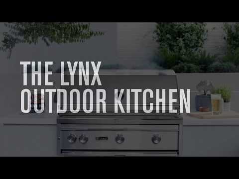 Lynx L30TRF Professional Gas Grill On Cart, 30-Inch